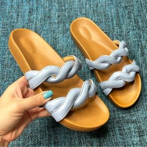 Madewell The Walker Slide Sandals in Serene Blue